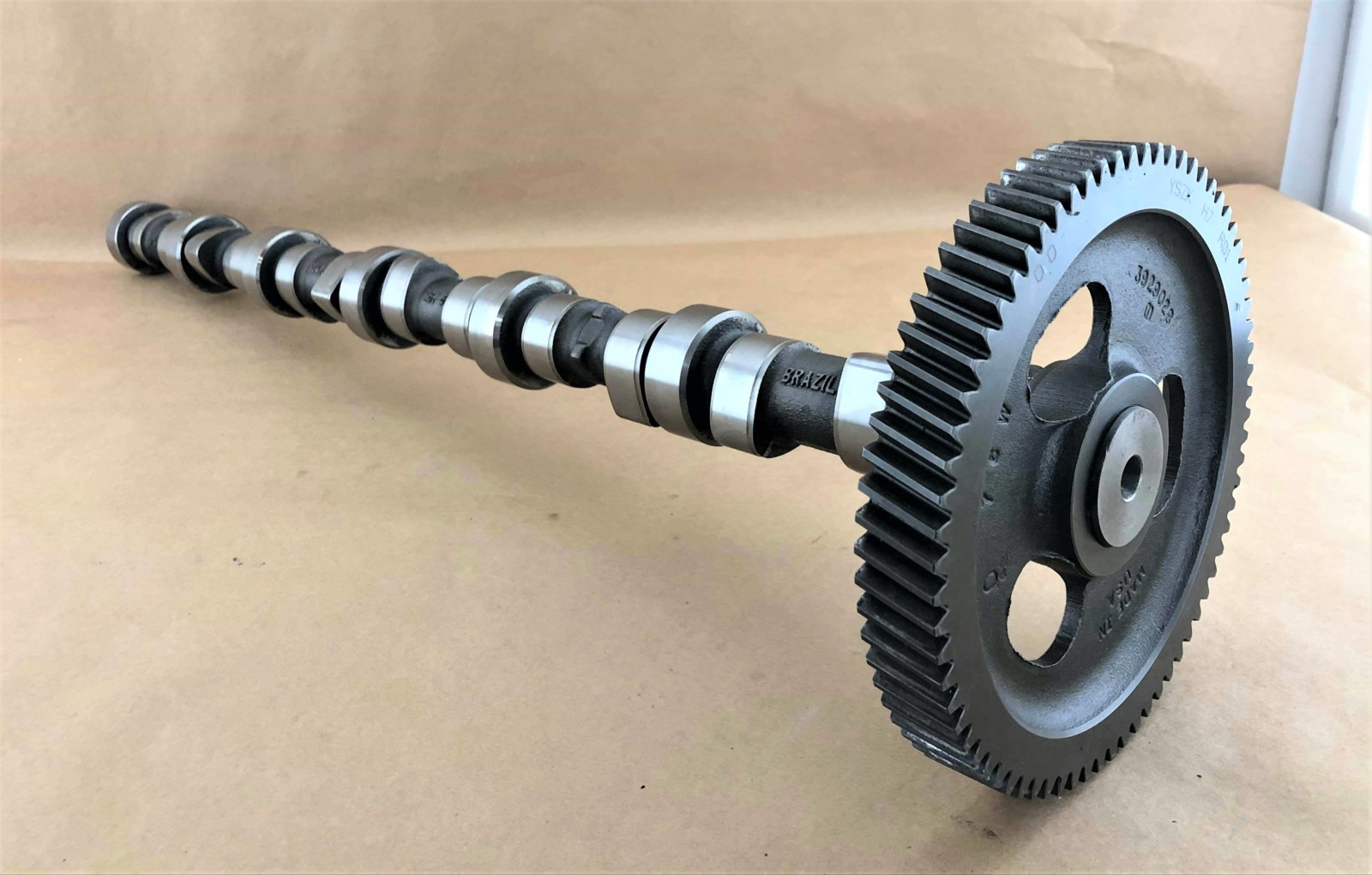 Cummins 6B 6BT 6B5.9 6BT5.9 6BTA5.9 eksantrik mili 3970366/3929042/3283179/3929886/3929041/3921953/3914638/3914639/3907824